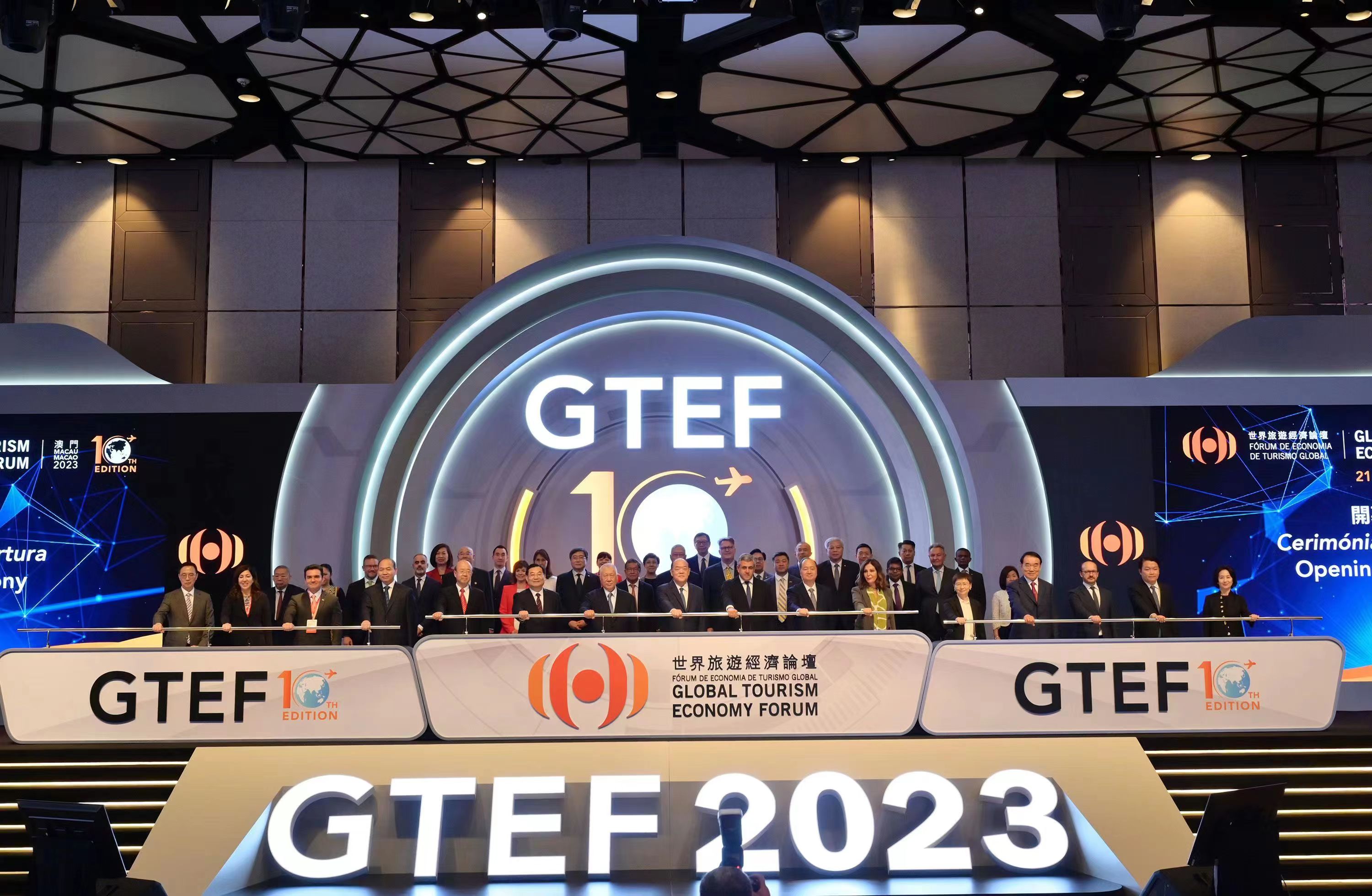 揭秘香港今晚六给彩开奖结果，一场数字与运气的较量香港今晚六给彩开奖结果 今天