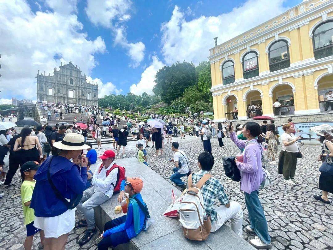 澳门6月份天气，热情如火，还是宜人小憩？澳门6月份天气热吗现在怎么样了啊呢英语